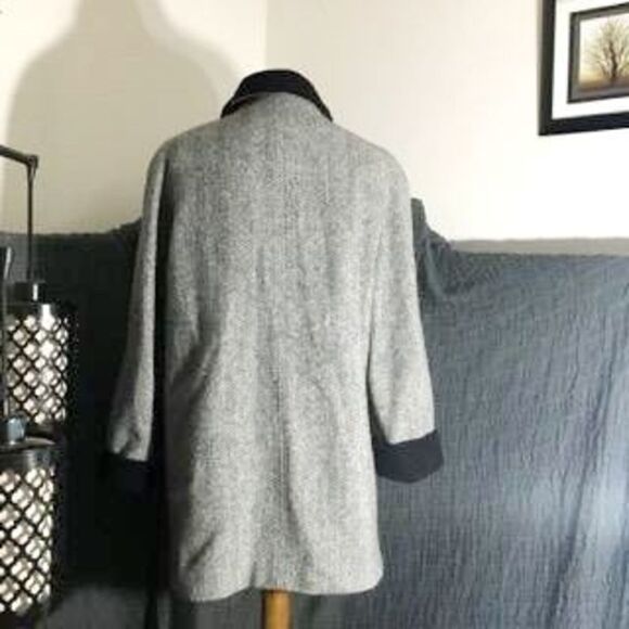 Herman Kay VTG Wool Gray Coat/Jacket Size 10P - Picture 4 of 12